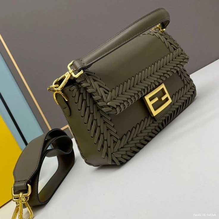 Affordable HOT Green Fendi Bag Stitching Leather Medium Baguette In 0727